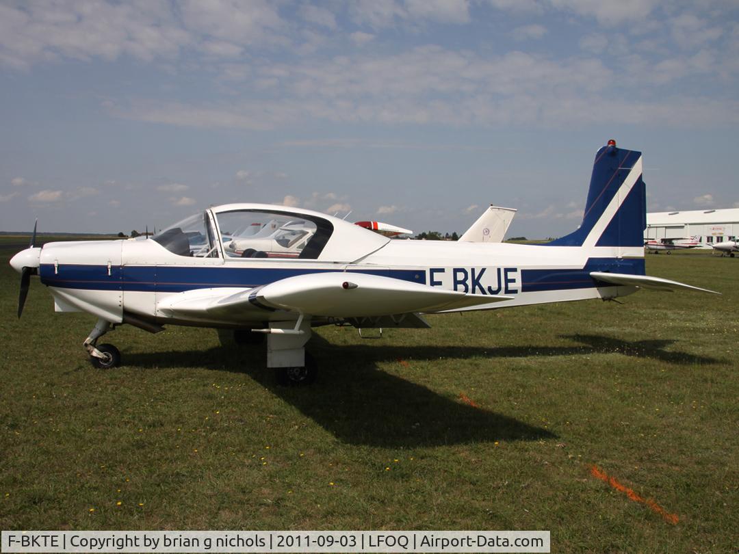 F-BKTE, Morane-Saulnier MS-880B Rallye Club C/N 204, Visting the ULM Salon Blois