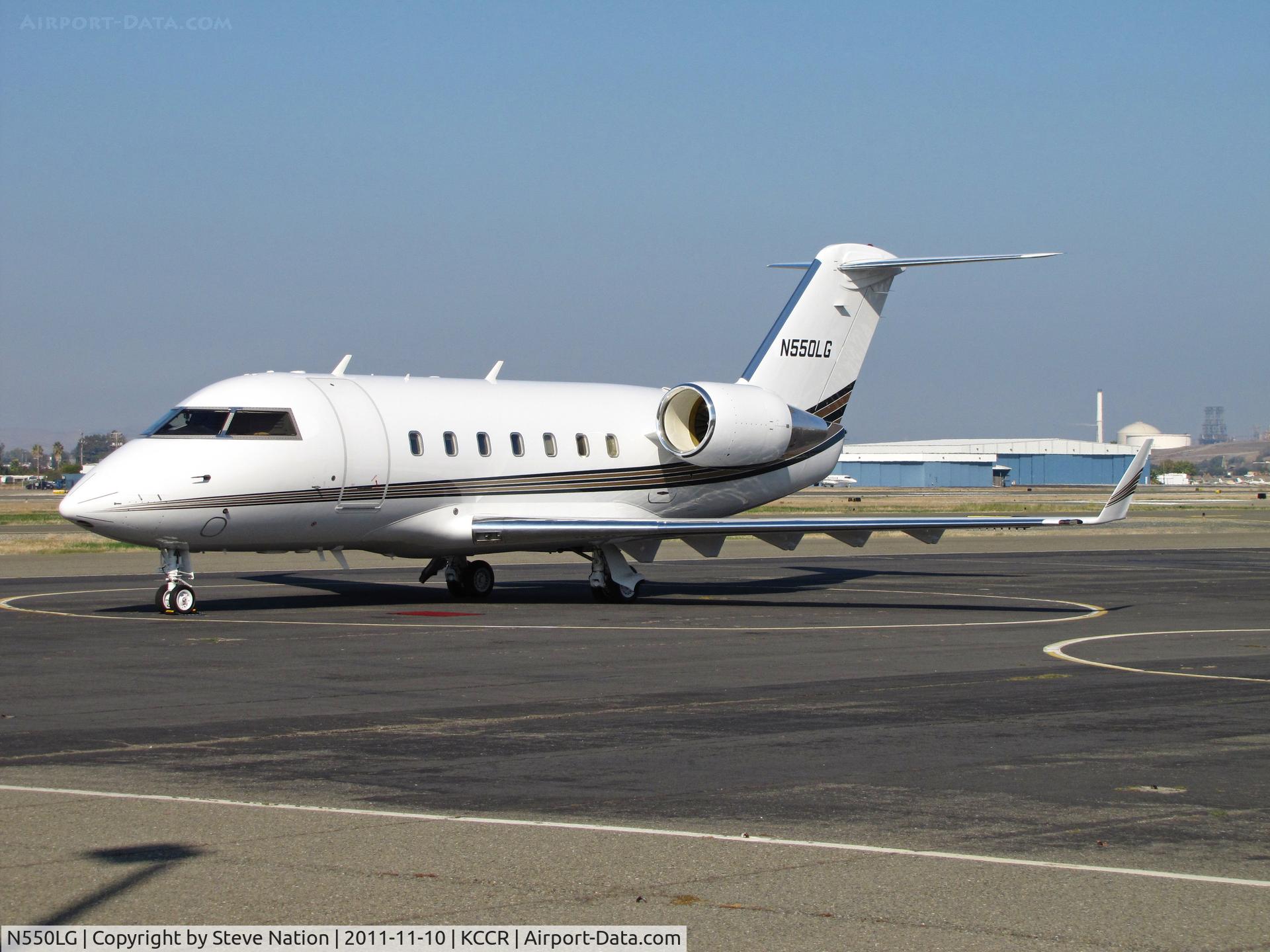 N550LG, 1993 Canadair Challenger 601-3A (CL-600-2B16) C/N 5127, TSA Stores (The Sports Authority), Inc. (Englewood, CO) 1993 Canadair CL-600-2B16 (with winglets) on PSA ramp at Buchanan Field (Concord), CA 