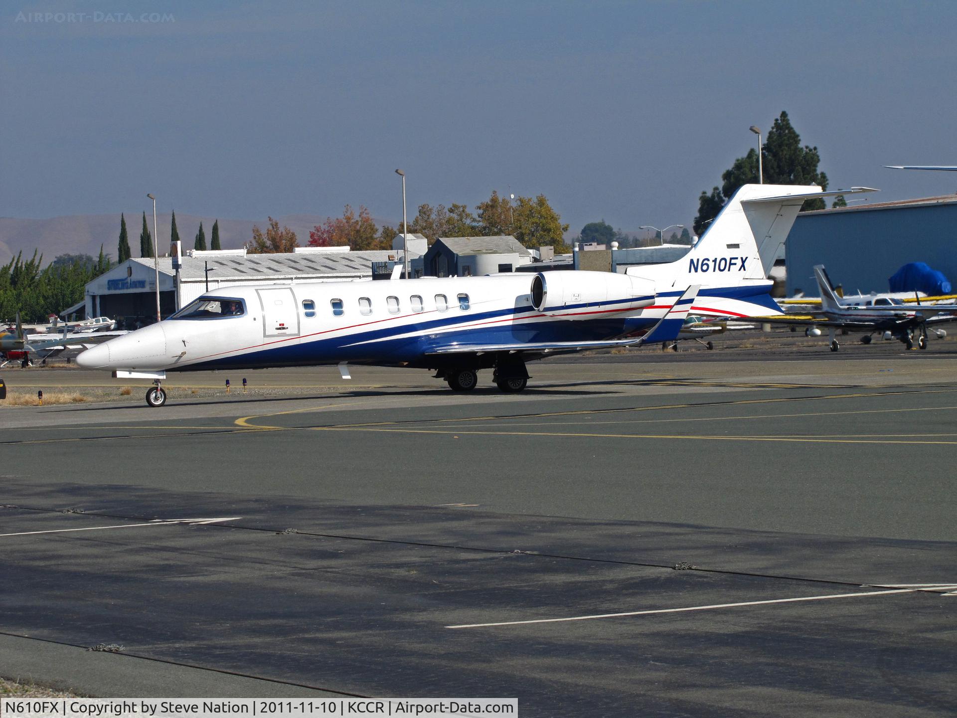 N610FX, 2005 Learjet 45 C/N 45-2027, Flexjets 2005 Learjet 45 @ Concord, CA taxis for flight to KJAC (Jackson Hole, WY)