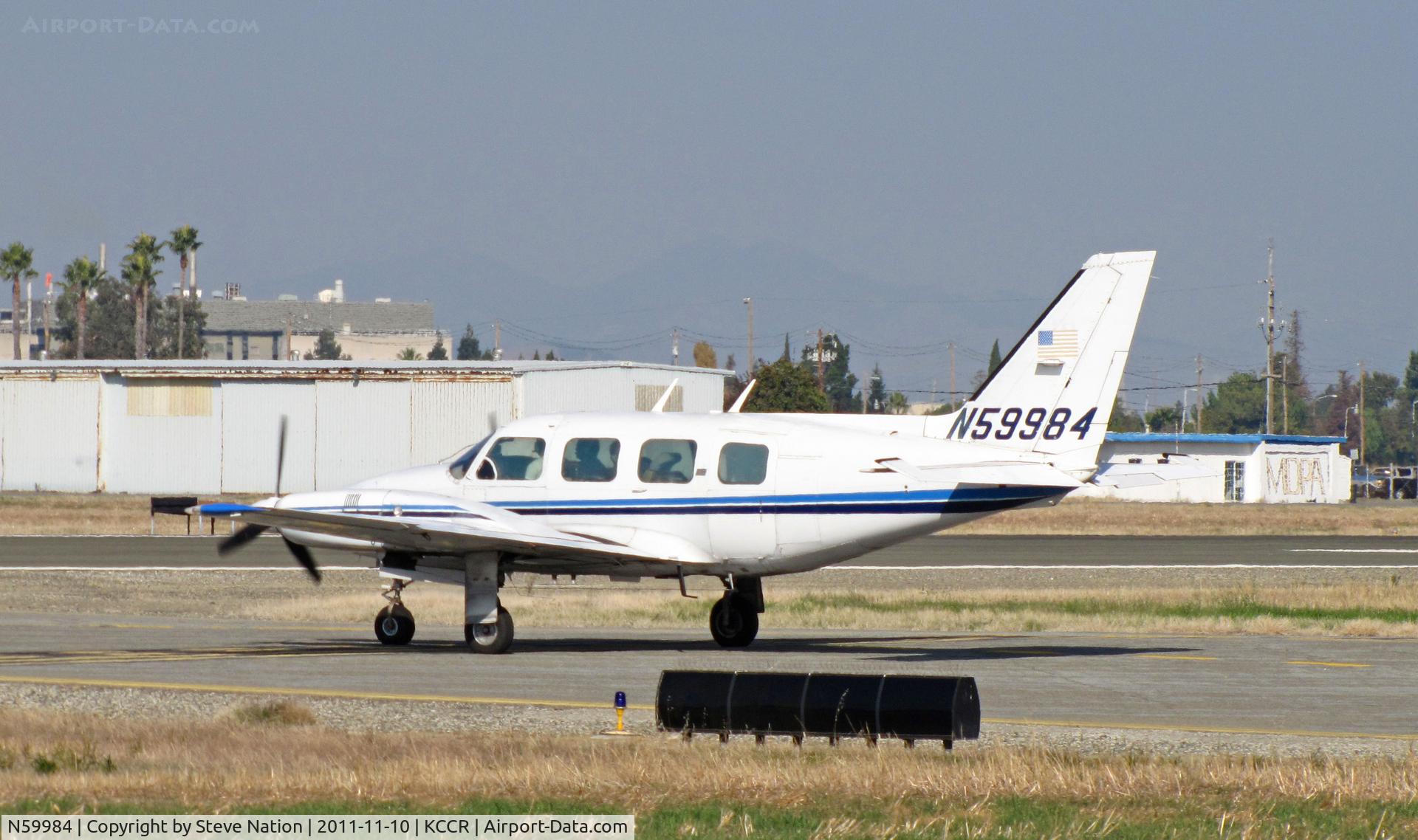 N59984, 1975 Piper PA-31-310 Navajo C/N 31-7512042, MARC Inc (Brandon, MS) 1975 Piper PA-31-310 Navajo taxying for RWY 1L @ Concord, CA