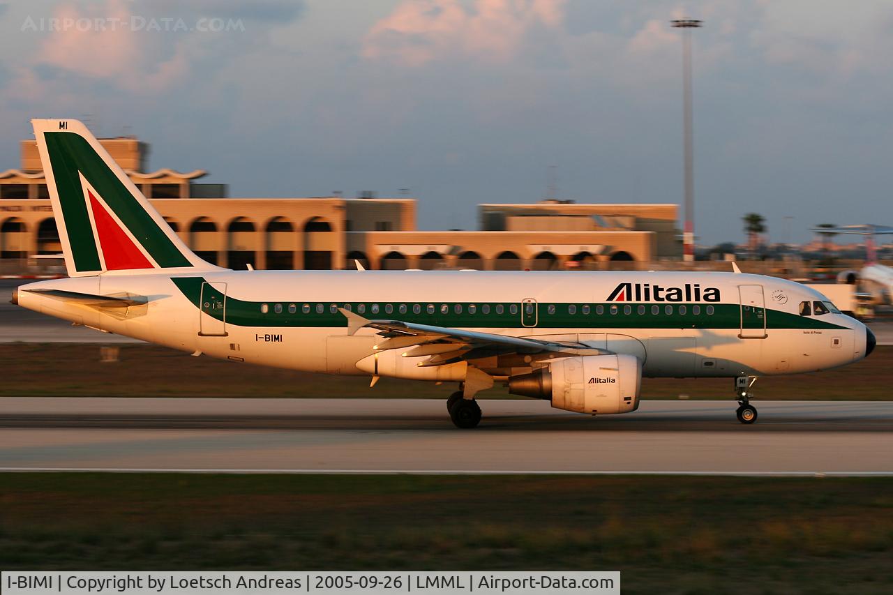 I-BIMI, 2002 Airbus A319-112 C/N 1745, evening take off
