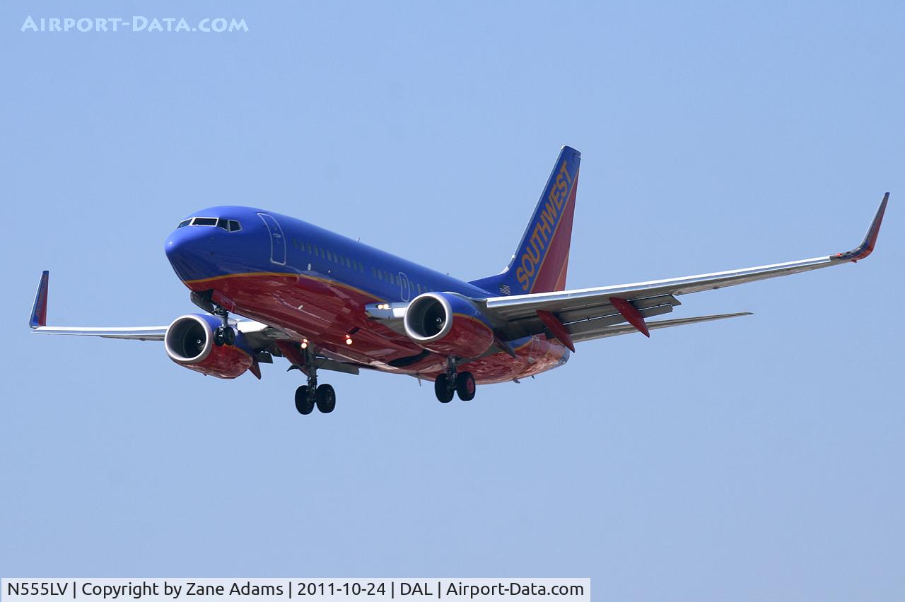 N555LV, 2011 Boeing 737-7BD C/N 36726, At Dallas Love Field