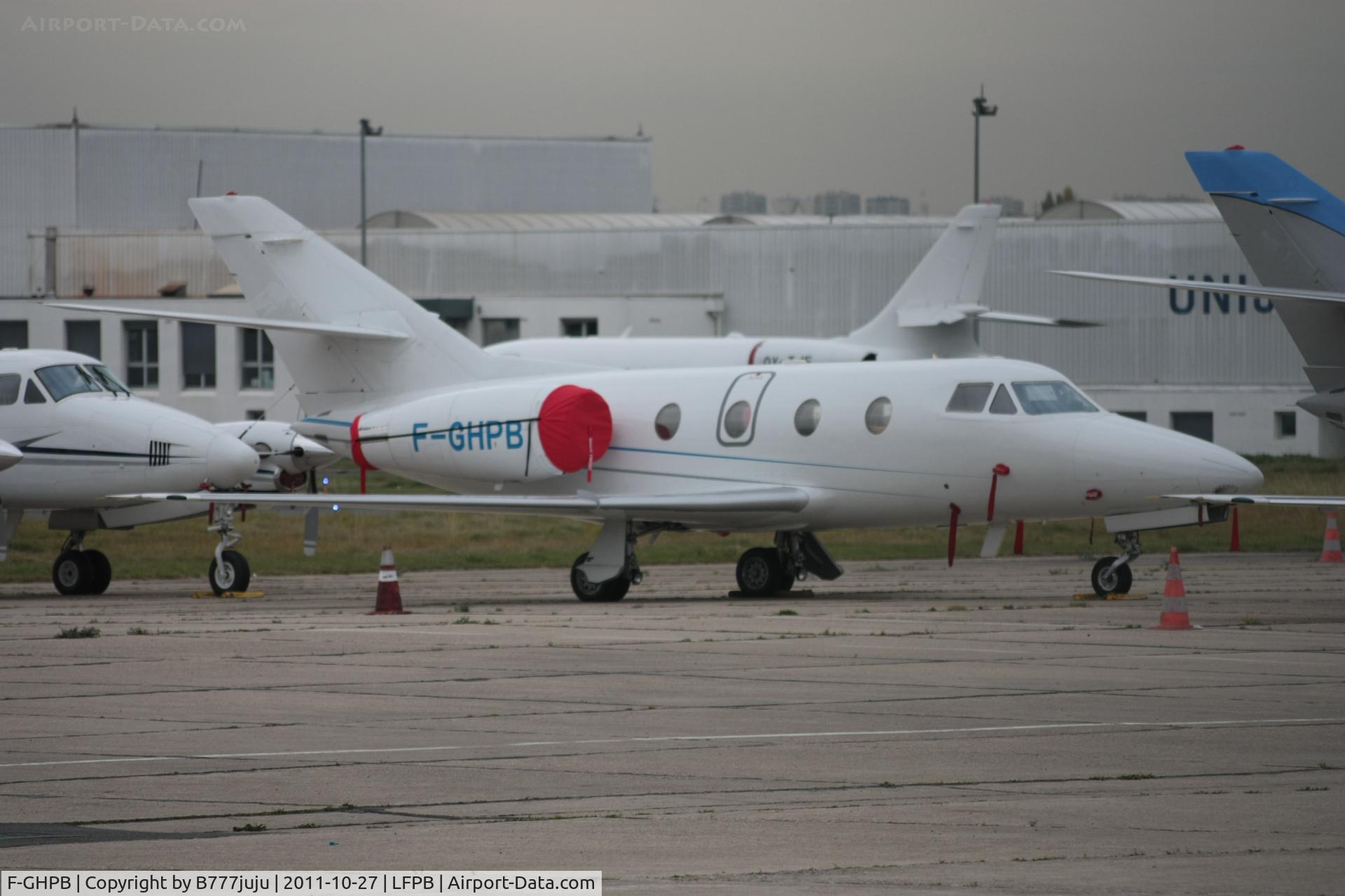 F-GHPB, 1989 Dassault Falcon 10 C/N 215, with new peint
