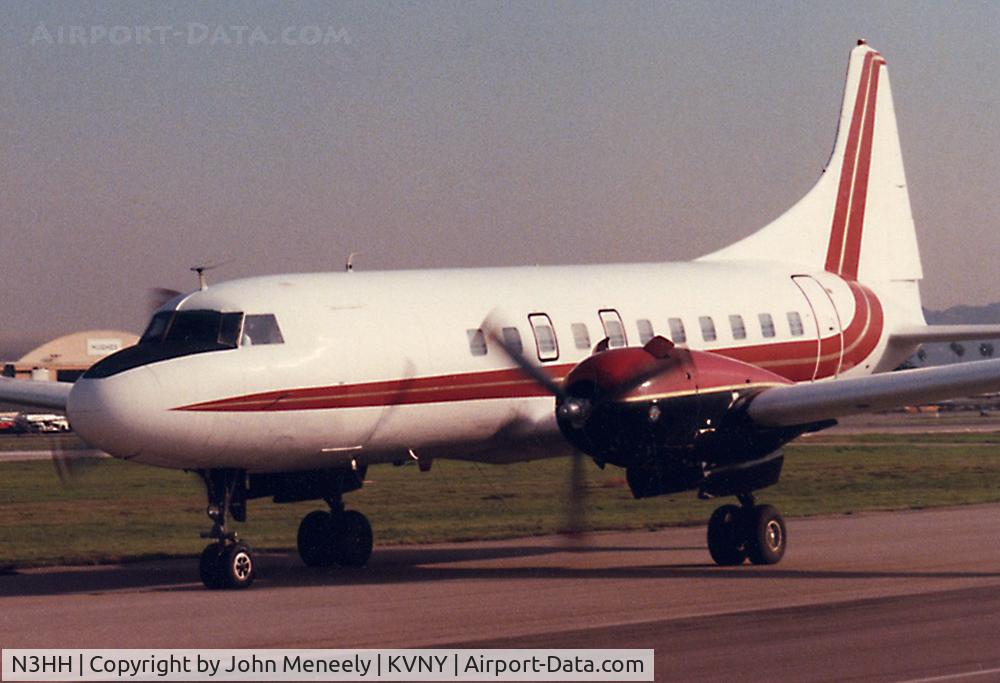 N3HH, Convair 340 C/N 173, Taxiing at VNY - Nov. 1987
