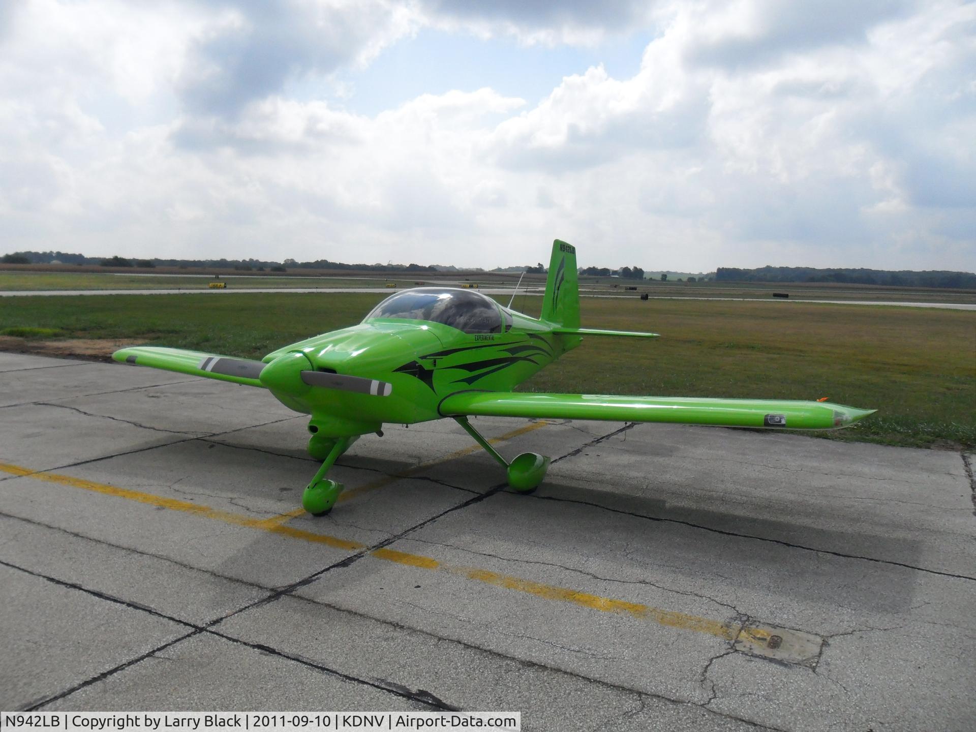 N942LB, Vans RV-7A C/N 70801, taken at Danville Illinois airport