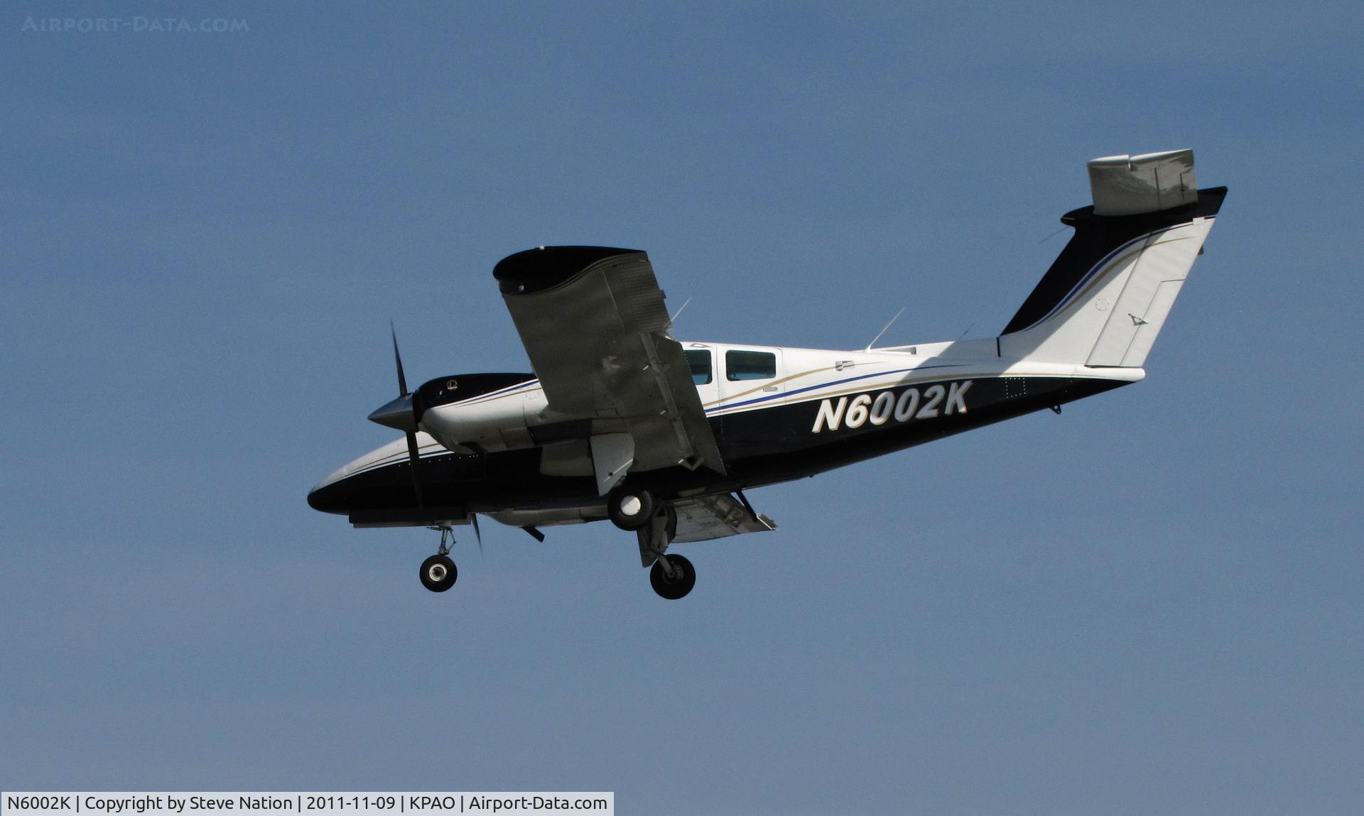 N6002K, 1978 Beech 76 Duchess C/N ME-122, Locally-based Hamilton Gast LLC (FAA says Round Rock, TX!) 1978 Beech 76 Duchess on final to RWY 31 @ Palo Alto, CA
