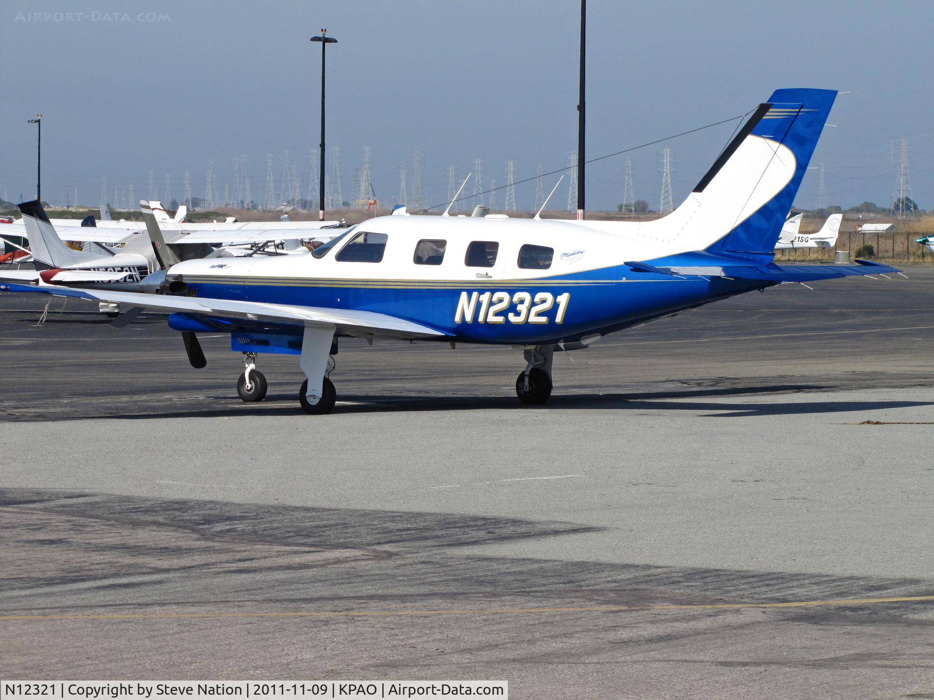 N12321, 1996 Piper PA-46-350P Malibu Mirage C/N 4636041, Whiteman Airpark-based 1996 Piper PA-36-350P visiting Palo Alto, CA from KWHP