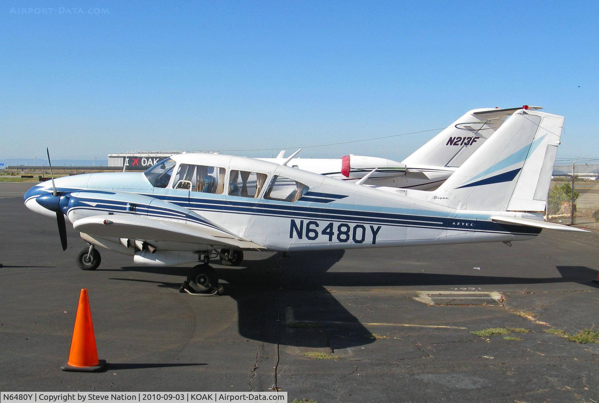 N6480Y, 1967 Piper PA-23-250 Aztec C/N 27-3776, Technical Education Services 1967 Piper PA-23-250 Aztec on North Field ramp at Oakland, CA