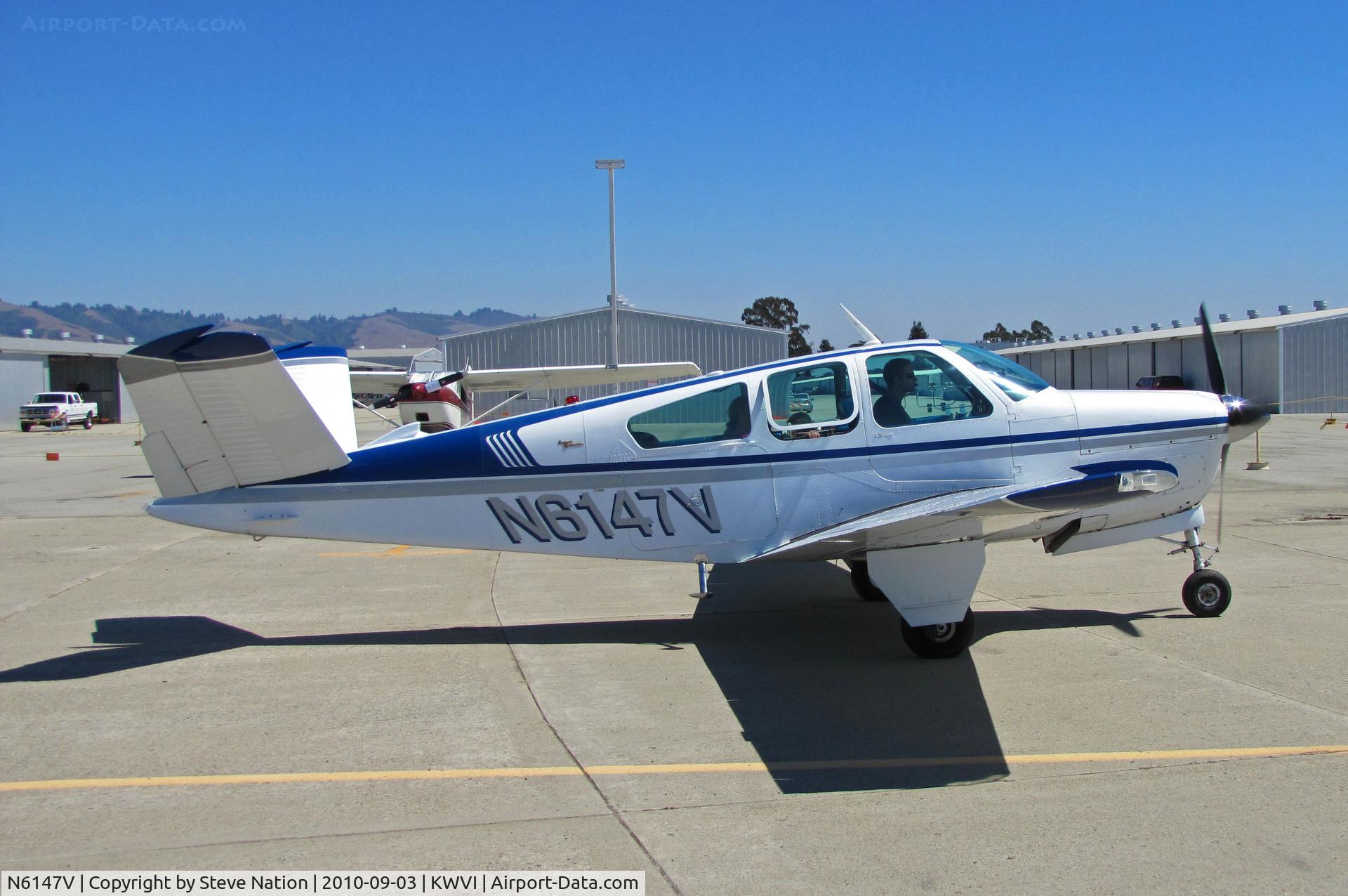 N6147V, 1965 Beech S35 Bonanza C/N D-7791, 1961 Beech S35 Bonanza taxis @ Watsonville Fly-In