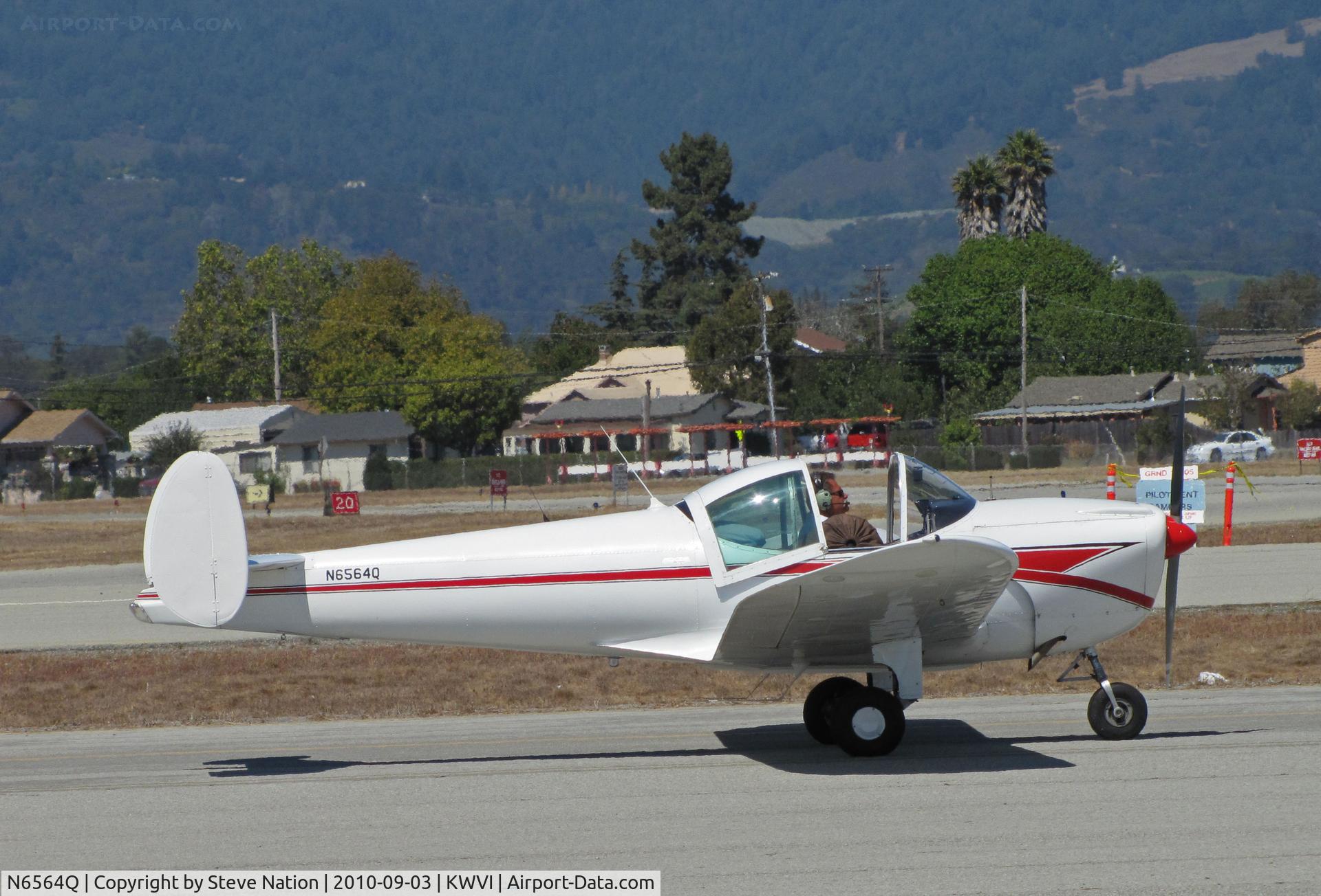 N6564Q, 1965 Alon A2 Aircoupe C/N A-64, 1965 Alon A2 from Santa Paula taxis @ Watsonville, CA Fly-In