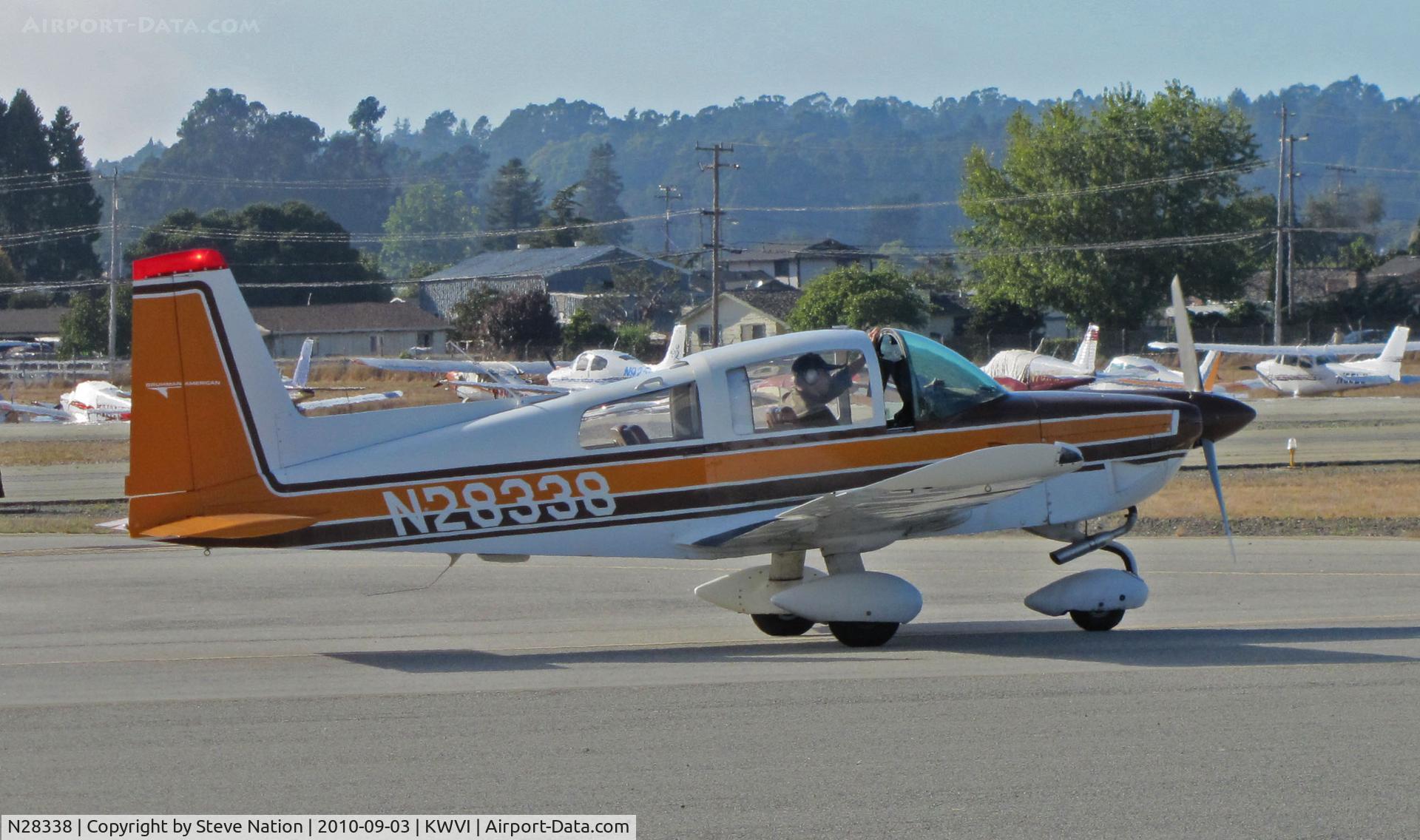 N28338, 1977 Grumman American AA-5B Tiger C/N AA5B0569, 1977 Grumman American AA-5 taxying in @ Watsonville, CA Fly-In