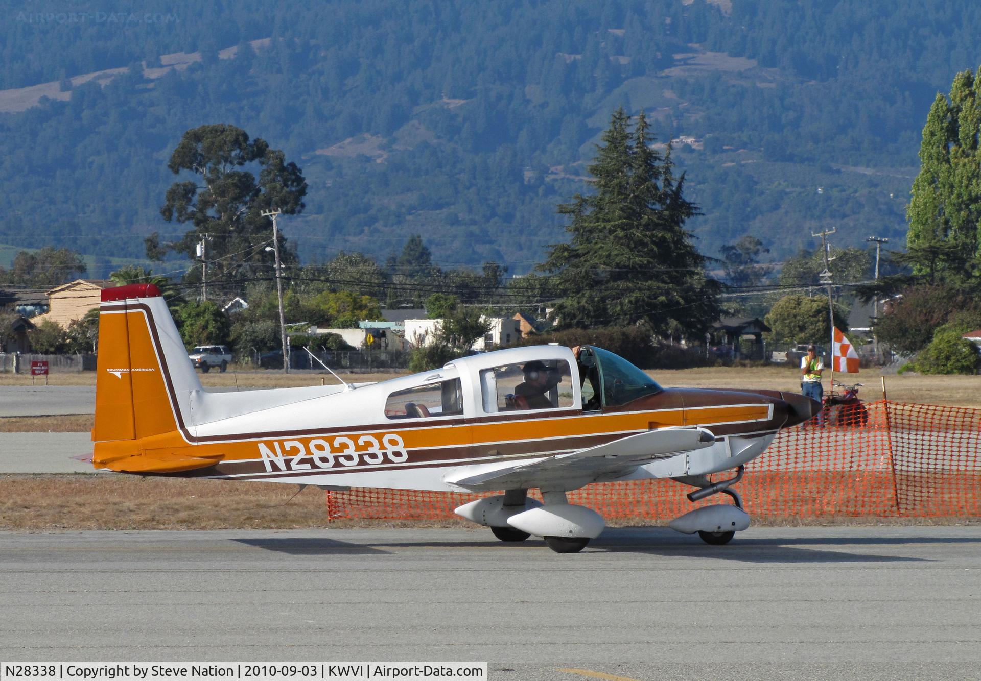 N28338, 1977 Grumman American AA-5B Tiger C/N AA5B0569, 1977 Grumman American AA-5 taxying in @ Watsonville, CA Fly-In