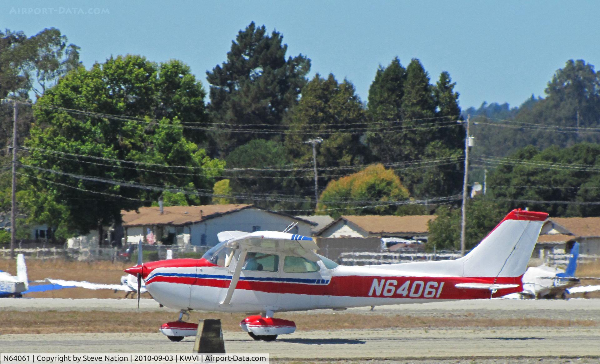 N64061, 1975 Cessna 172M C/N 17264994, Locally-based 1975 Cessna 172M rolling out @ Watsonville Fly-In