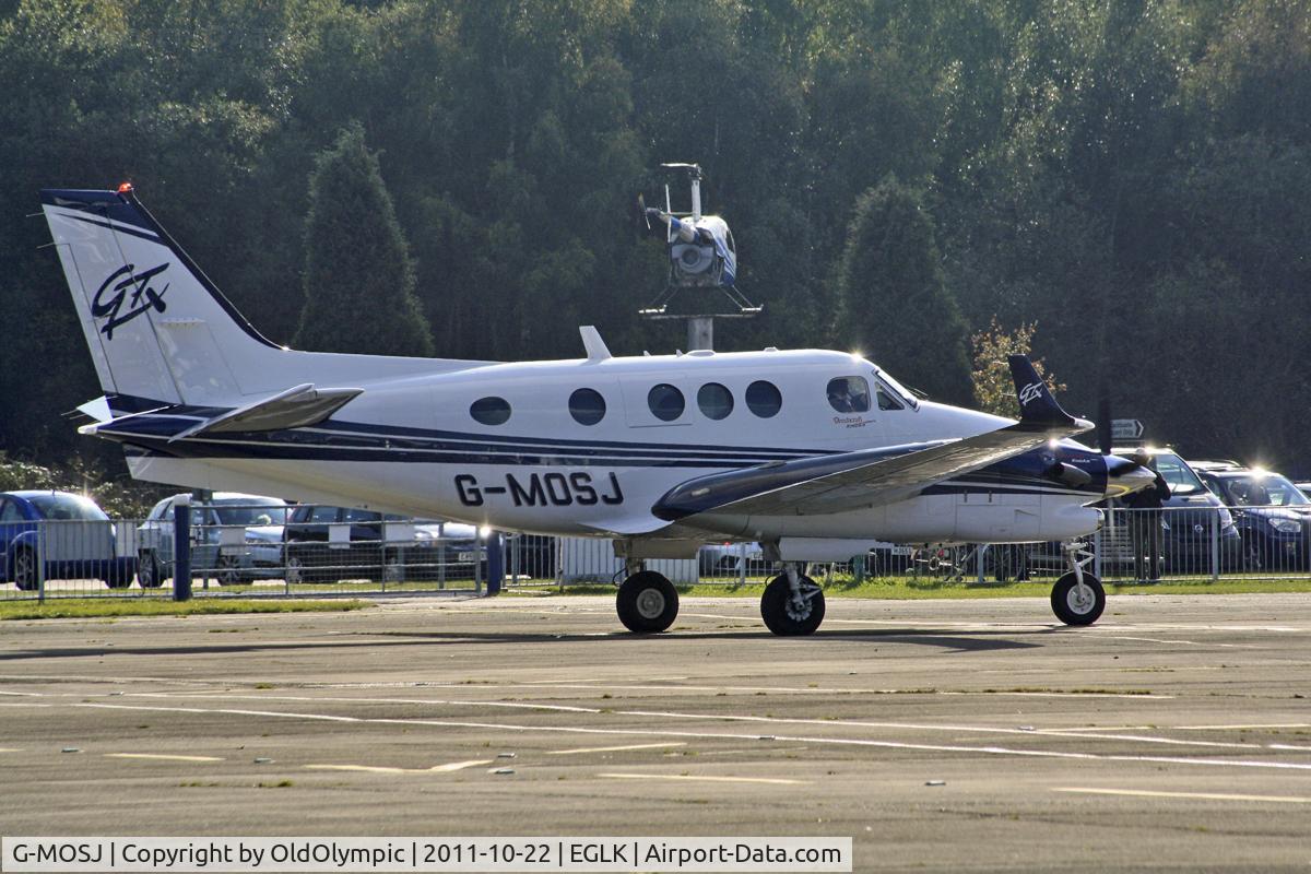 G-MOSJ, 2010 Hawker Beechcraft C90GTI King Air C/N LJ-1984, Departing