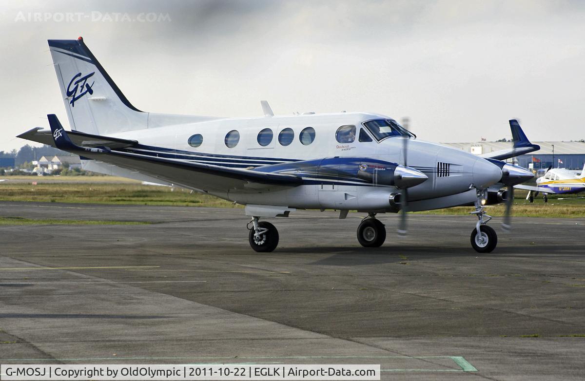 G-MOSJ, 2010 Hawker Beechcraft C90GTI King Air C/N LJ-1984, Departing
