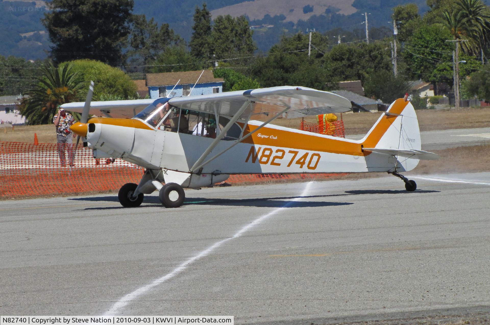N82740, 1977 Piper PA-18-150 Super Cub C/N 18-7709186, Locally-based 1977 Piper PA-18-150 taxiing @ Watsonville Fly-In