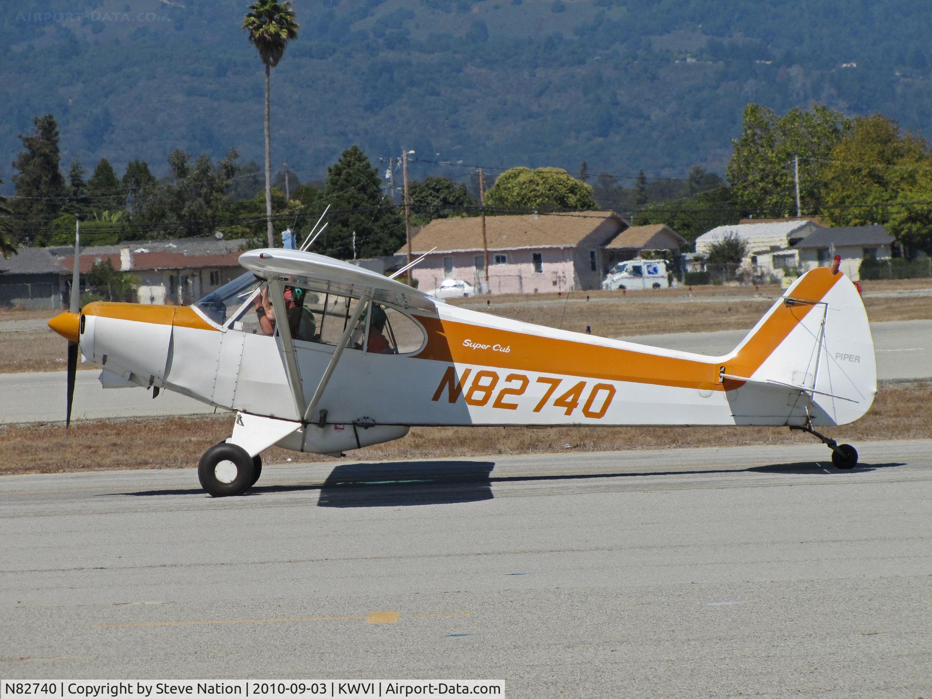 N82740, 1977 Piper PA-18-150 Super Cub C/N 18-7709186, Locally-based 1977 Piper PA-18-150 taxiing @ Watsonville Fly-In