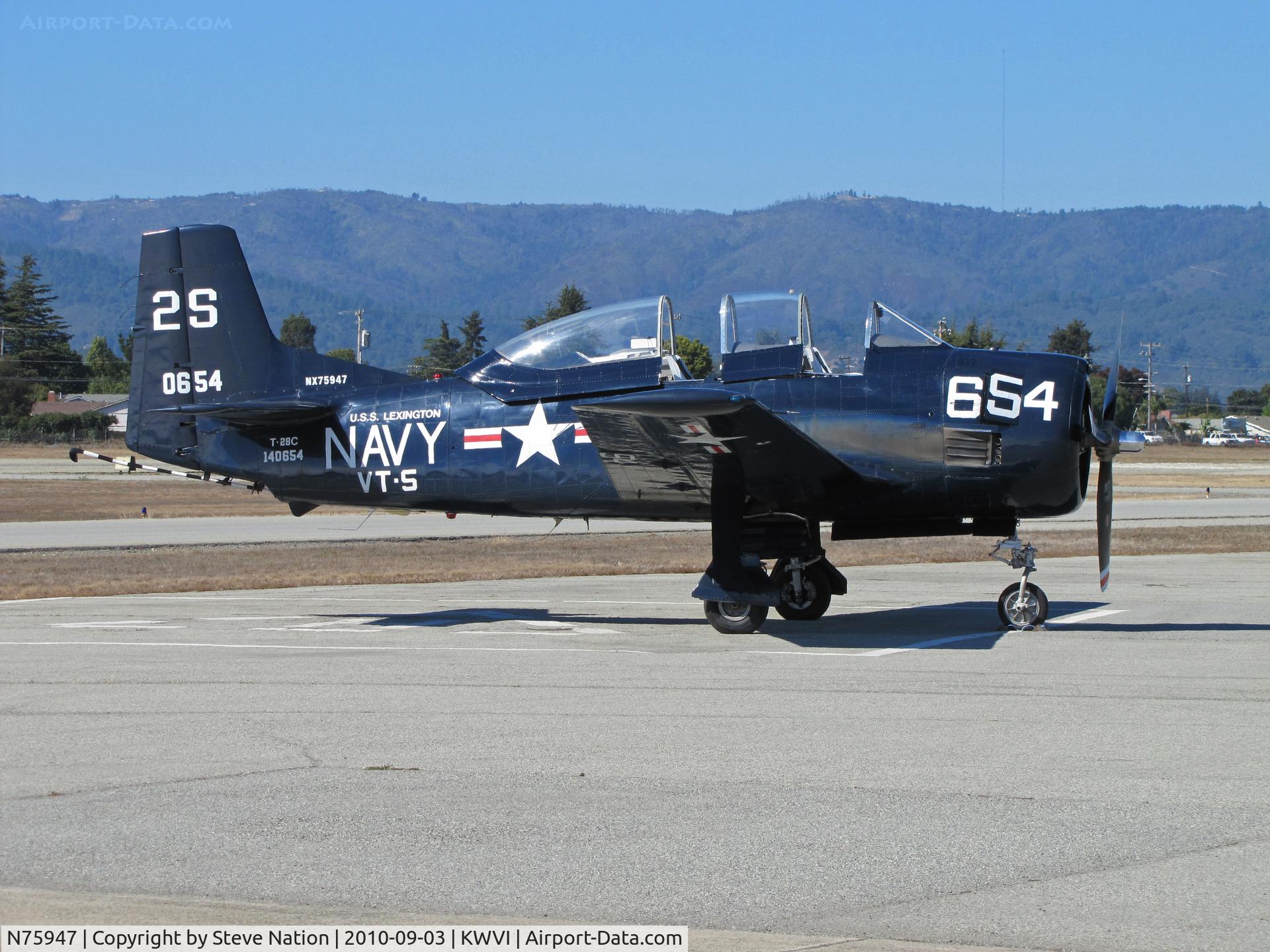 N75947, 1957 North American T-28C Trojan C/N 226-231 (140654), 1957 North American T-28C painted as NX75947 Navy 2S/654 BuAer 140654 VT-5 USS Lexington sea blue cs @ Watsonville Fly-In
