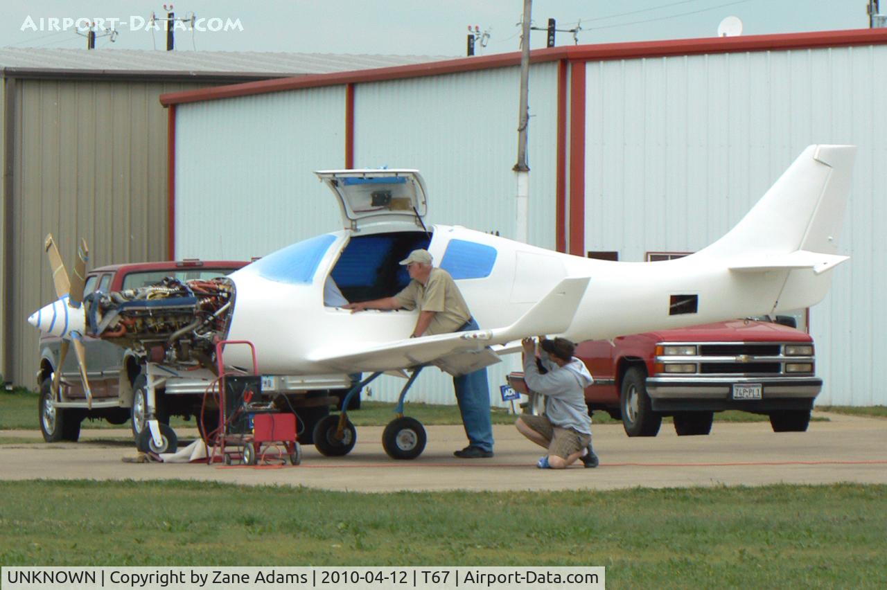 UNKNOWN, Miscellaneous Various C/N unknown, New Lancair at Hicks Field