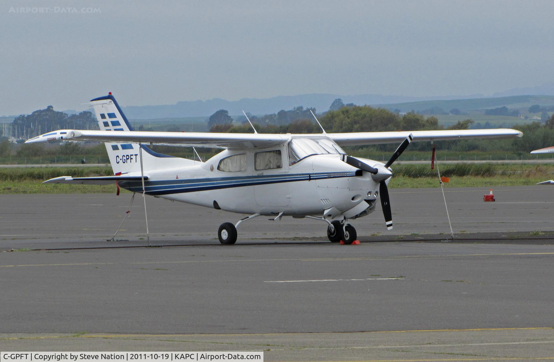 C-GPFT, 1981 Cessna 210N Centurion C/N 21064613, Hume Diving Ltd (Saanichton, BC) 1981 Cessna 210N visiting Napa, CA
