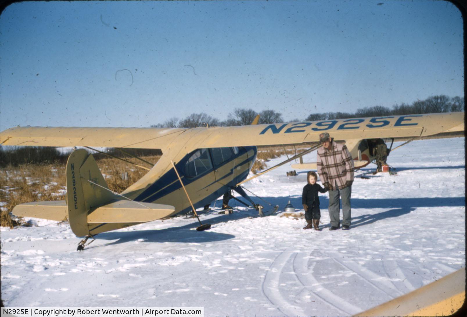 N2925E, Piper PA-28-181 Archer C/N 287990559, Royal P. Lindberg with grandson Randy Wentworth