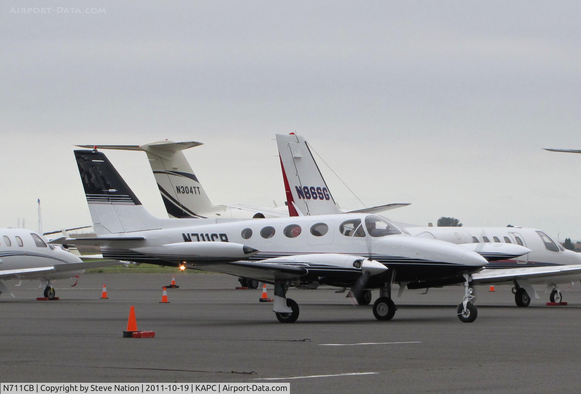 N711CB, 1979 Cessna 340A C/N 340A0913, SLO Air Group LLC, SLO, CA 1979 Cessna 340A RAM taxiing at Napa, CA