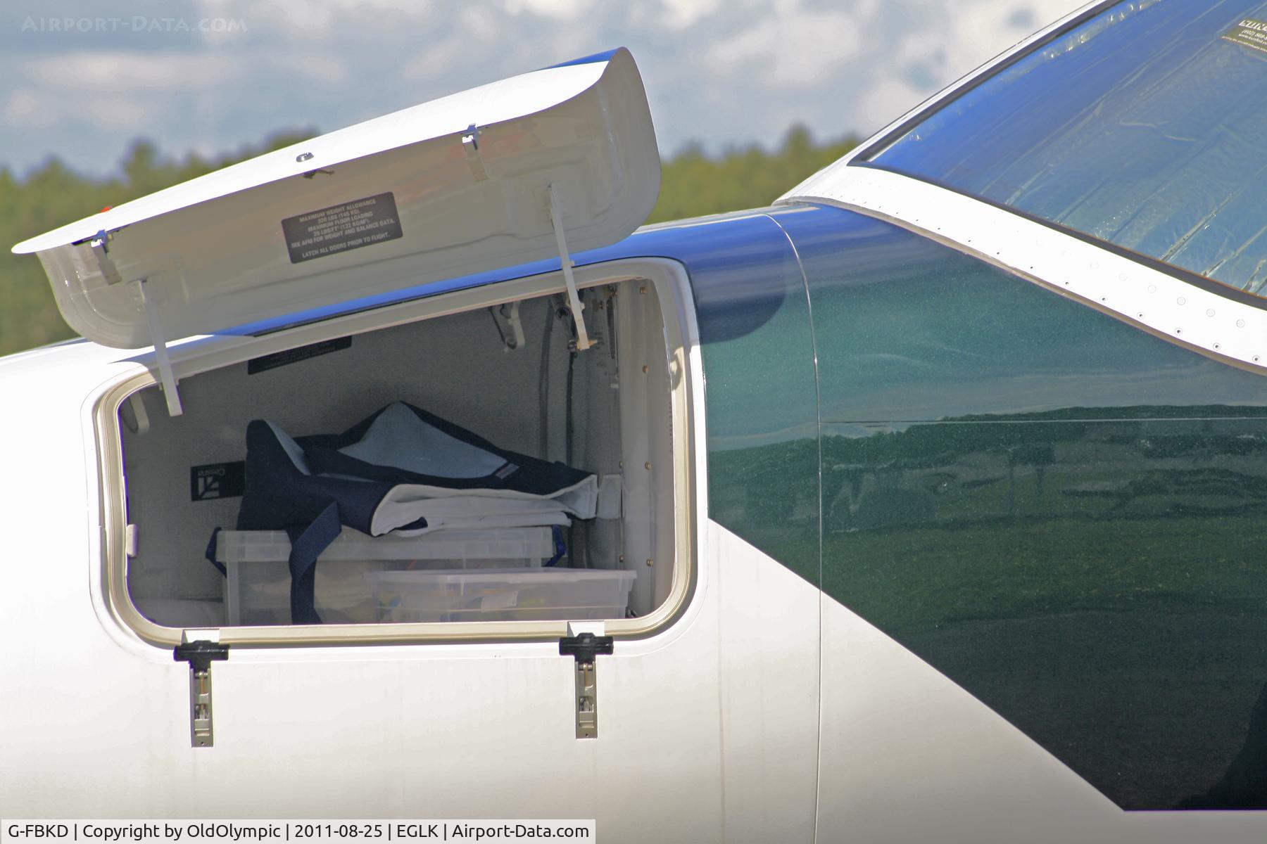 G-FBKD, 2010 Cessna 510 Citation Mustang Citation Mustang C/N 510-0346, Baggage hold!