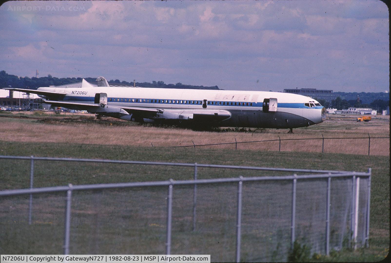 N7206U, 1960 Boeing 720-022 C/N 17912, N7206U. Ex-United B720-022.