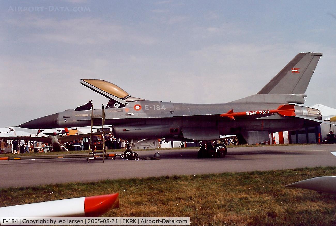 E-184, SABCA F-16AM Fighting Falcon C/N 6F-11, Roskilde Air Show 21.8.05