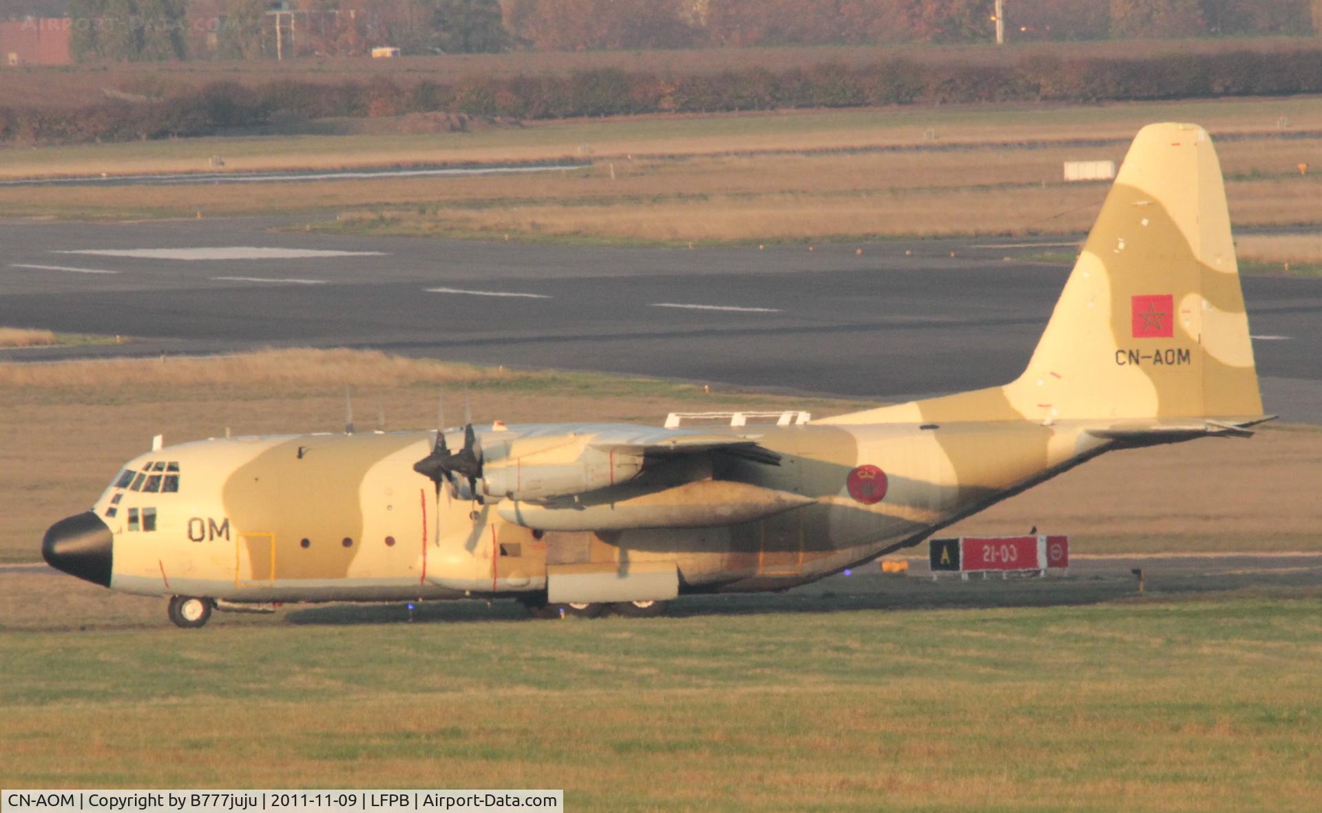 CN-AOM, 1980 Lockheed C-130H Hercules C/N 382-4875, on transit at Le Bourget