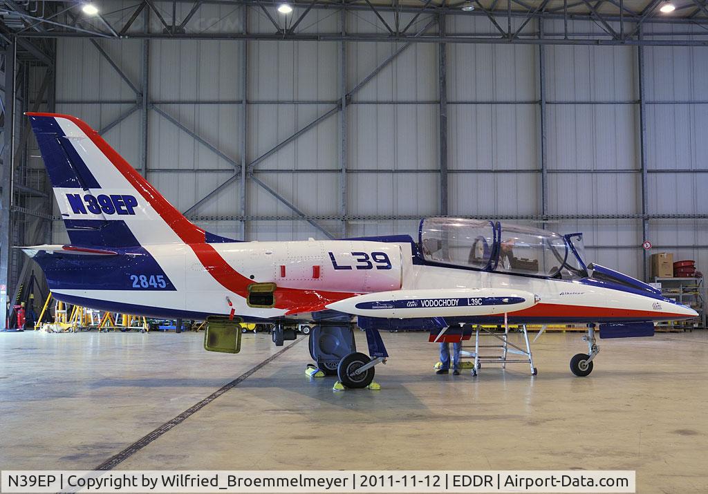 N39EP, 1984 Aero L-39C Albatros C/N 432845, In Saarbruecken (Germany) for some maintenance work.