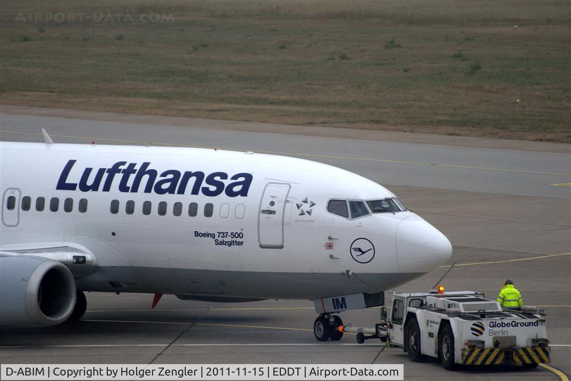 D-ABIM, 1991 Boeing 737-530 C/N 24937, Push back ceremony in front of gate no.6.