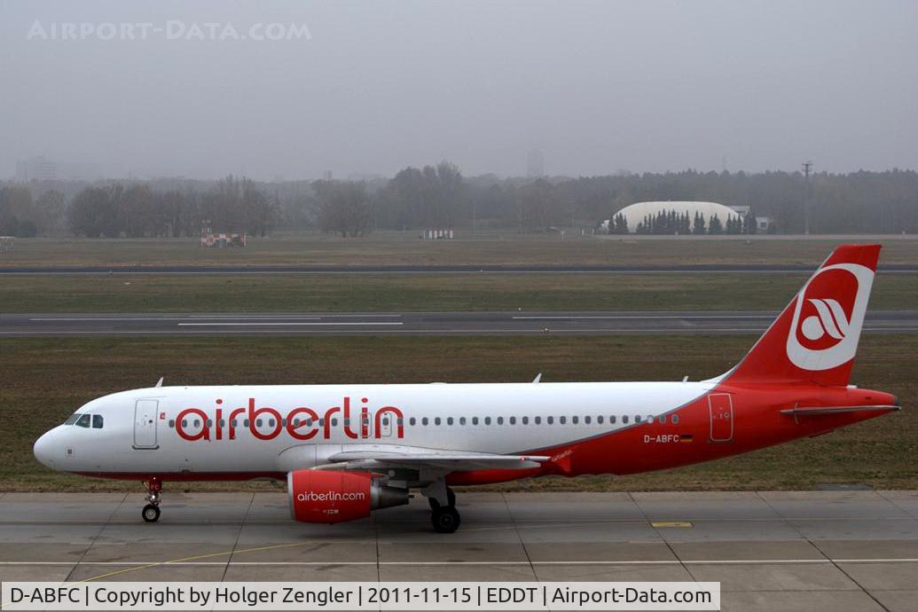 D-ABFC, 2010 Airbus A320-214 C/N 4161, Arrival from rwy 08R is taxiing by....