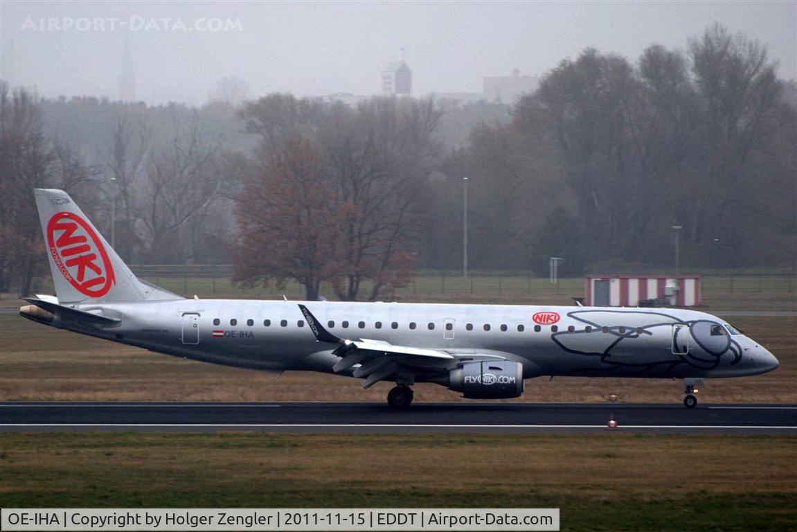 OE-IHA, 2009 Embraer 190LR (ERJ-190-100LR) C/N 19000285, Arrival on rwy 06L....