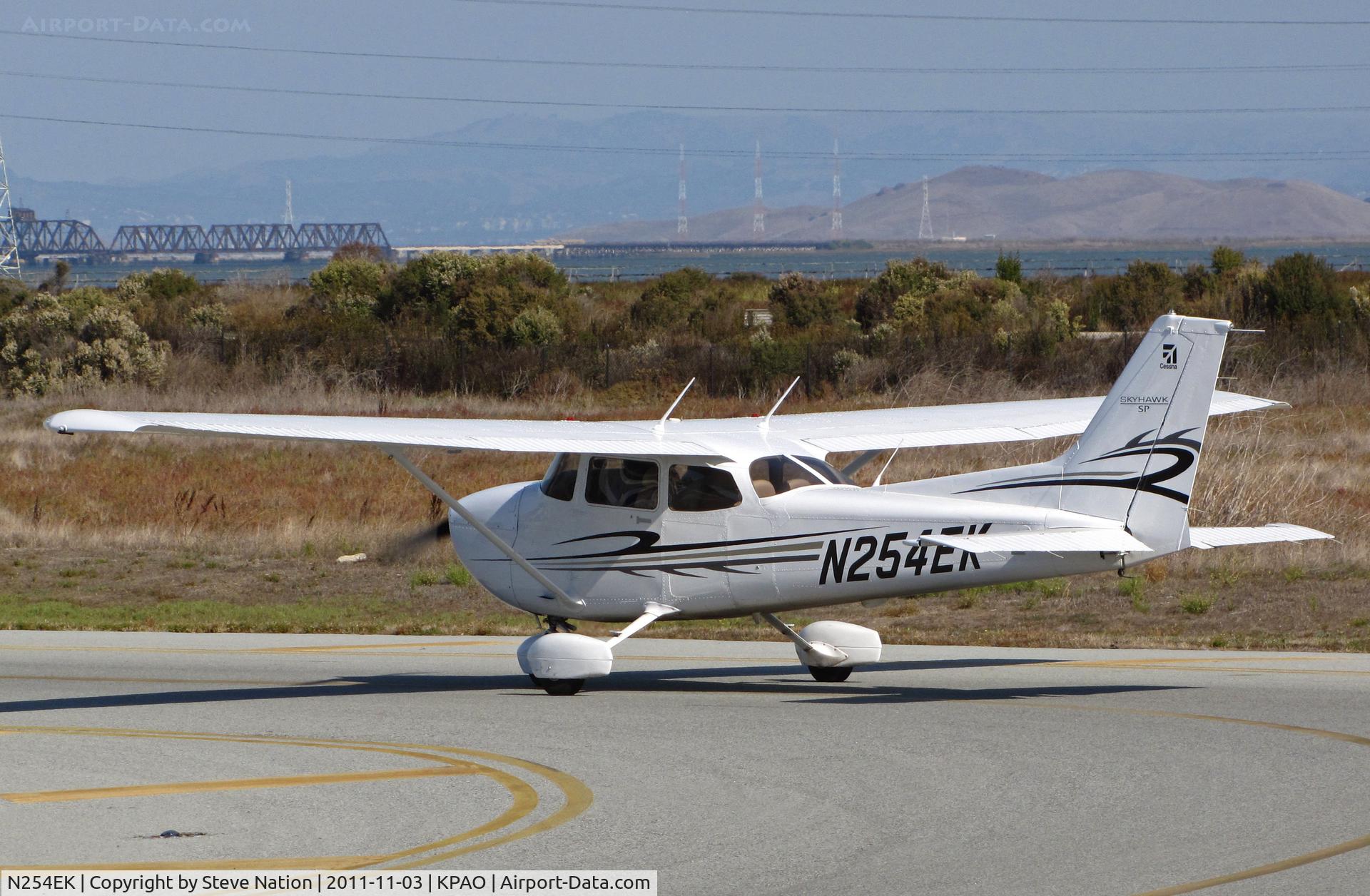 N254EK, Cessna 172S Skyhawk SP C/N 172S11119, New 2011 Cessna 172S ready to depart Palo Alto, CA for short flight to San Carlos.