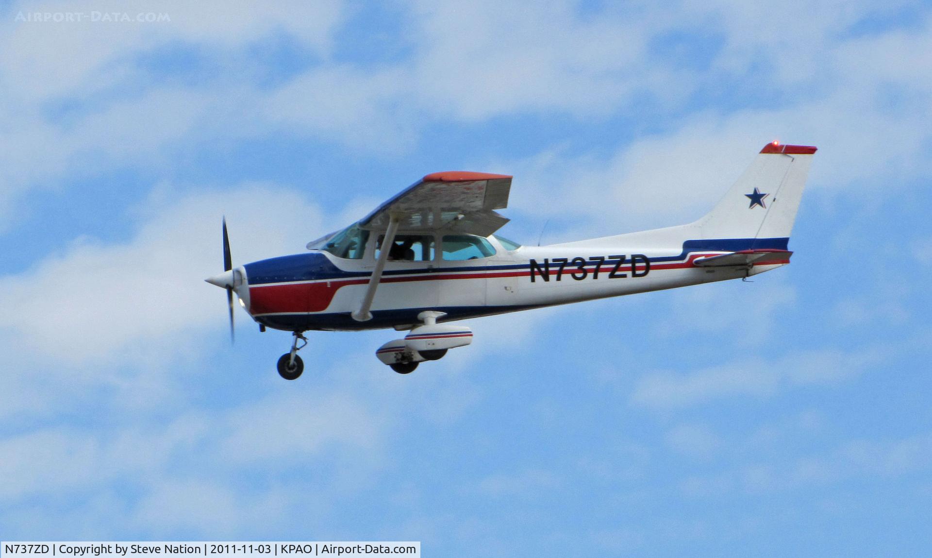 N737ZD, 1977 Cessna 172N C/N 17269794, HP Air 1977 Cessna 172N shooting touch and goes at Palo Alto, CA