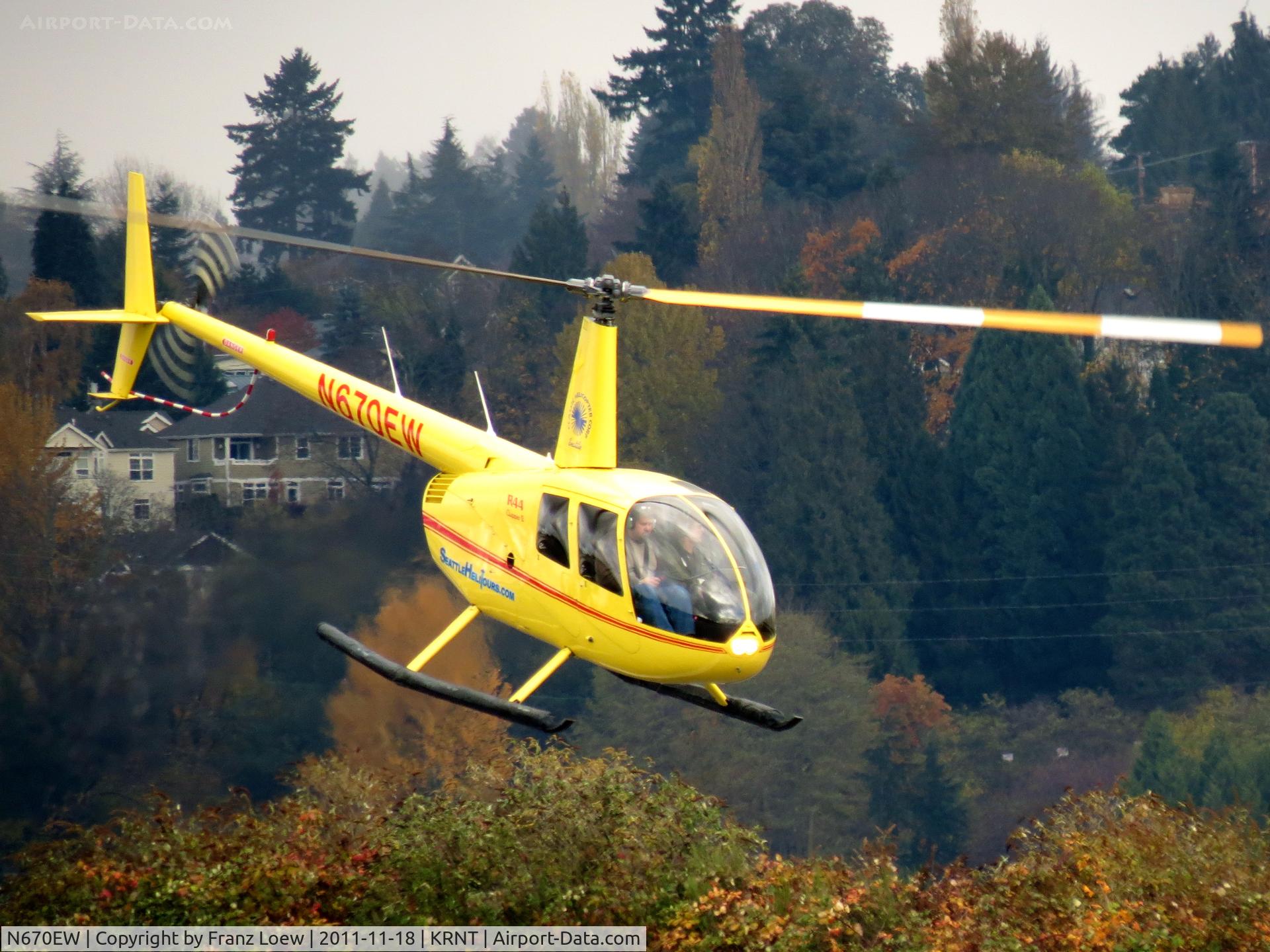 N670EW, Robinson R44 Raven II C/N 12849, in the pattern @ Renton