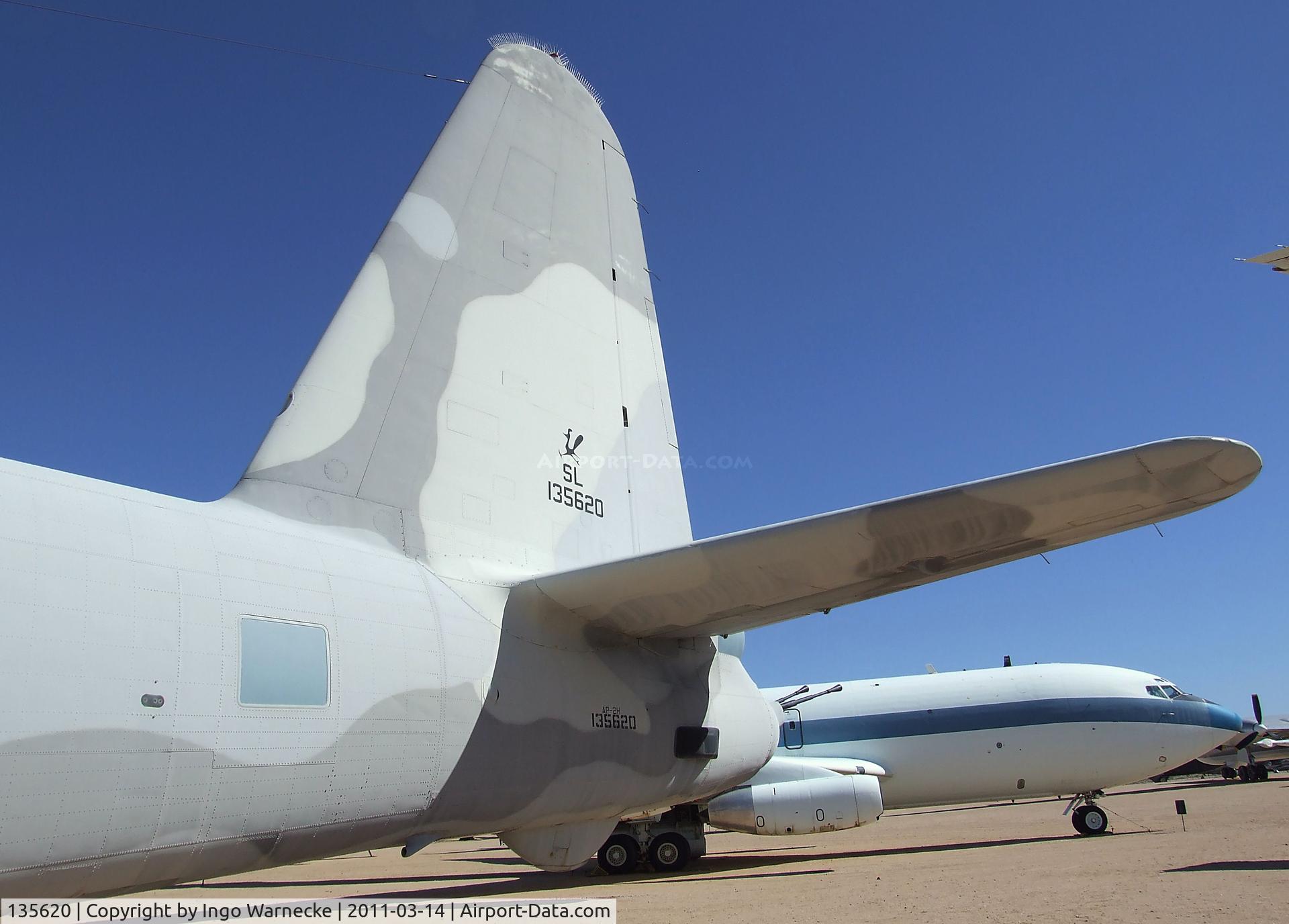 135620, 1955 Lockheed AP-2H Neptune C/N 726-7052, Lockheed AP-2H Neptune at the Pima Air & Space Museum, Tucson AZ