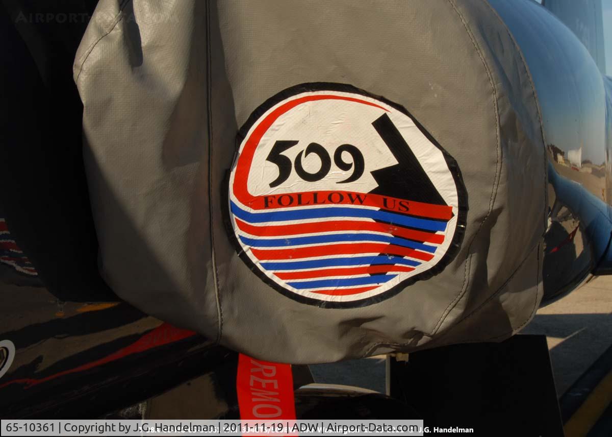 65-10361, 1965 Northrop T-38A-60-NO Talon C/N N.5780, intake cover