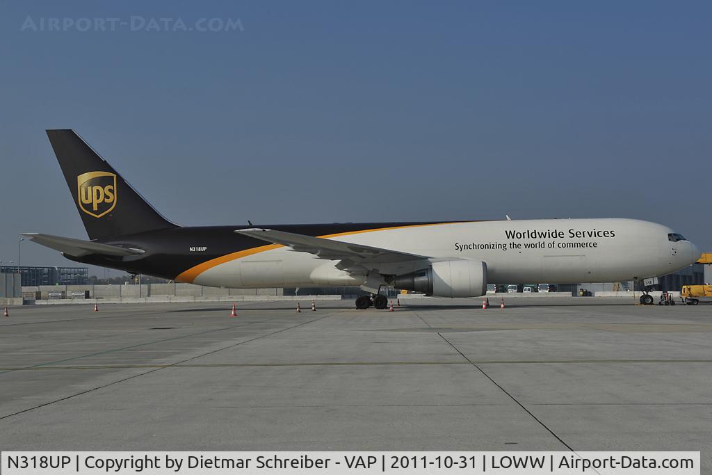 N318UP, 1997 Boeing 767-34AF C/N 27746, UPS Boeing 767-300