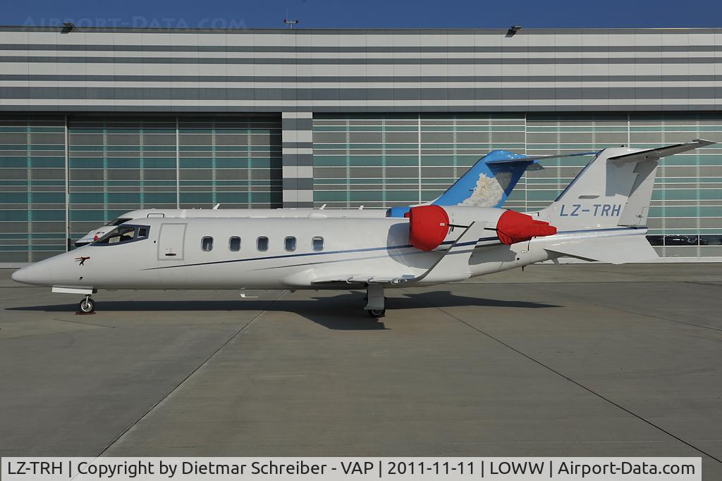 LZ-TRH, Learjet 60 C/N 60-399, Learjet 60