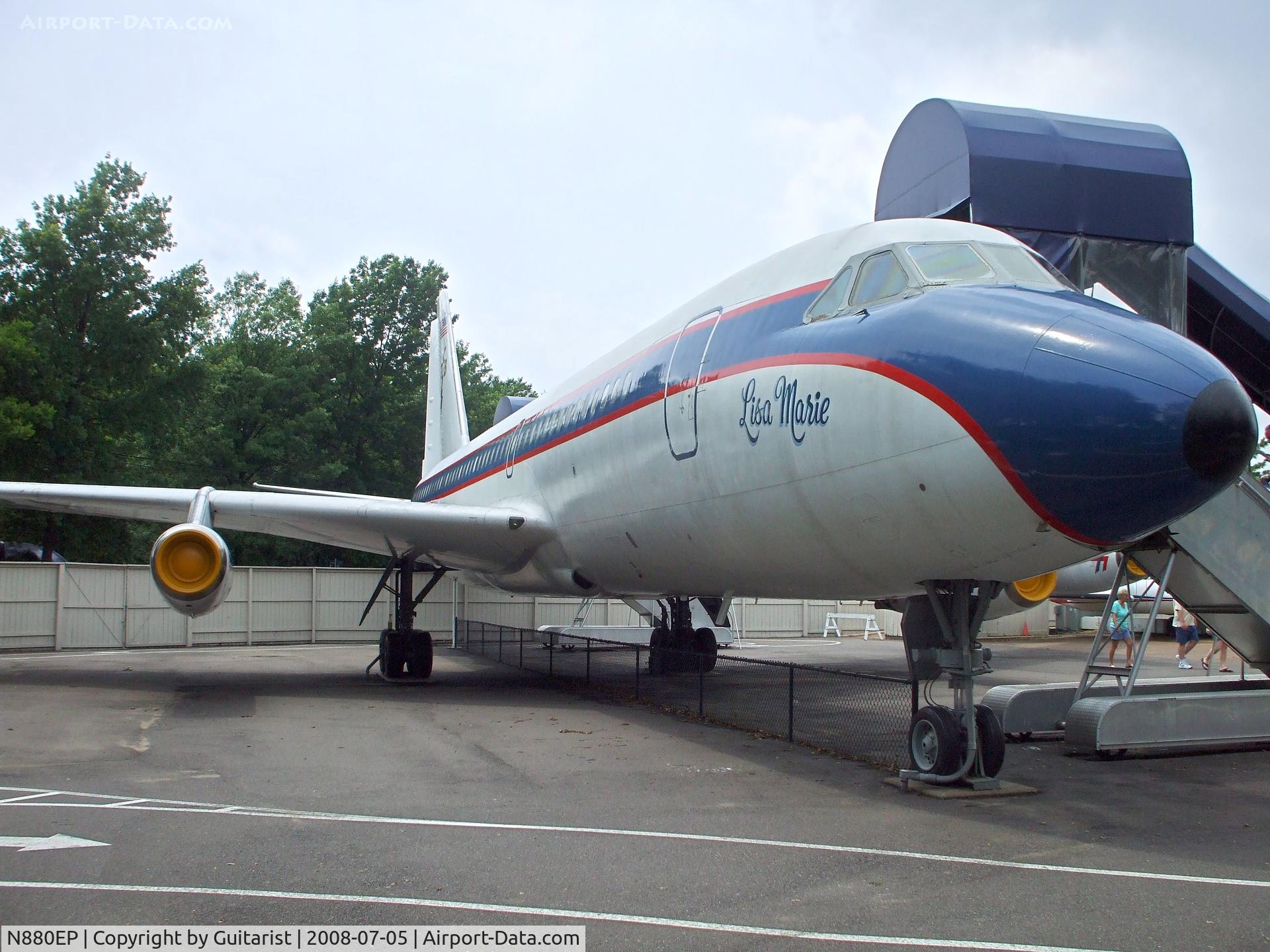 N880EP, 1960 Convair 880-22-2 C/N 22-00-38, Anyone who has been to Gracelands will have a photo of this convair