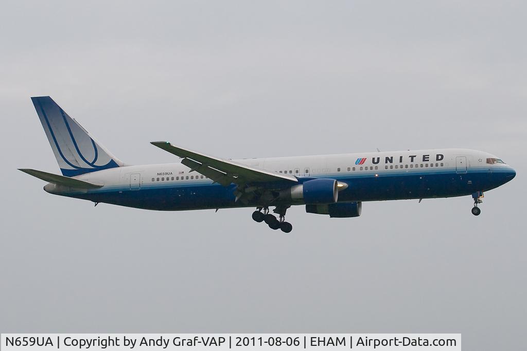 N659UA, 1993 Boeing 767-322 C/N 27114, United Airlines 767-300