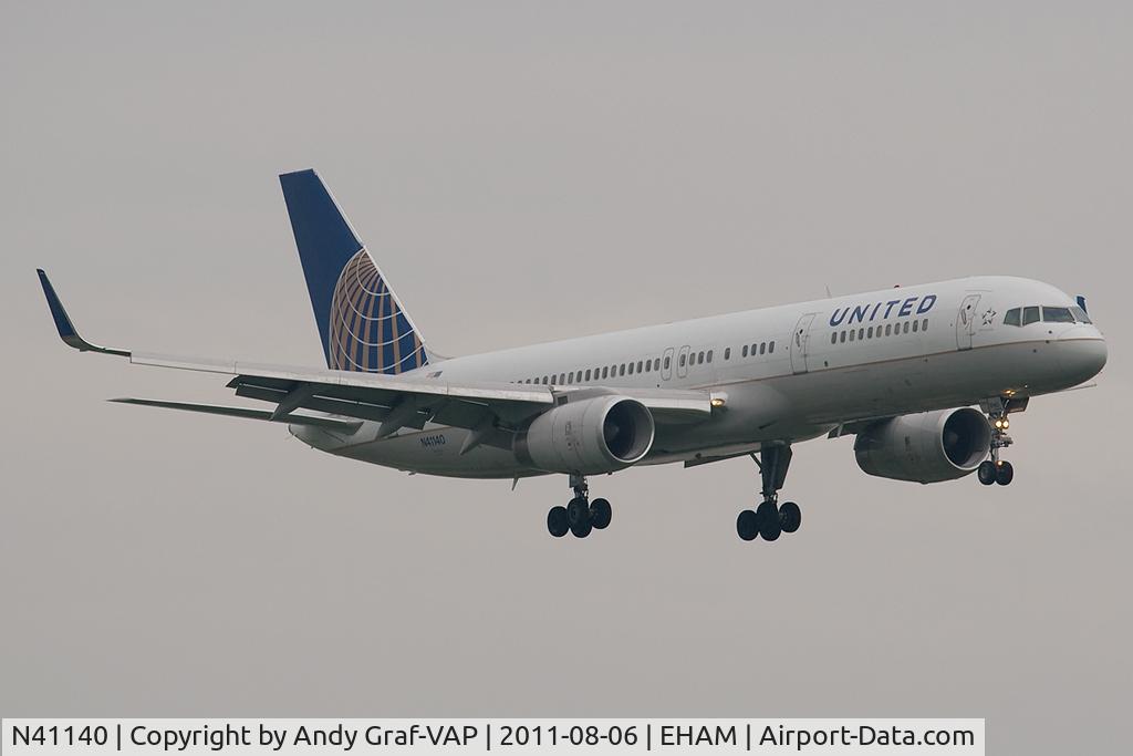 N41140, 2000 Boeing 757-224 C/N 30353, United Airlines 757-200