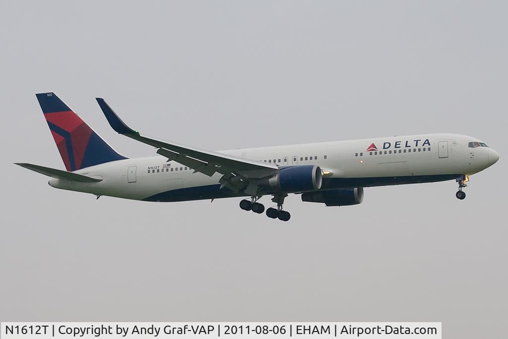N1612T, 2001 Boeing 767-332 C/N 30575, Delta Airlines 767-300
