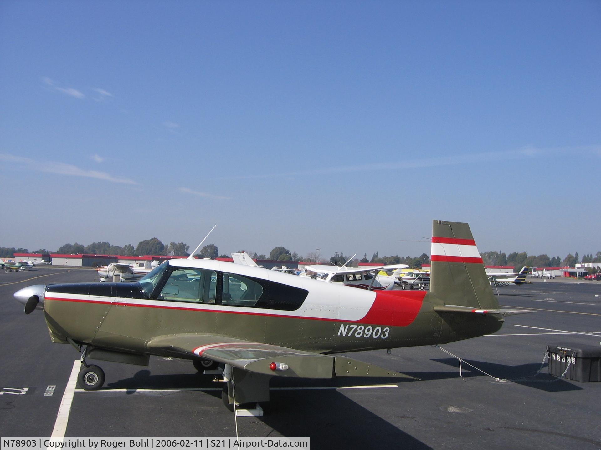 N78903, 1961 Mooney M20B Mark 21 C/N 1917, Taken at Vintage Mooney Group fly-in, Sun River, OR