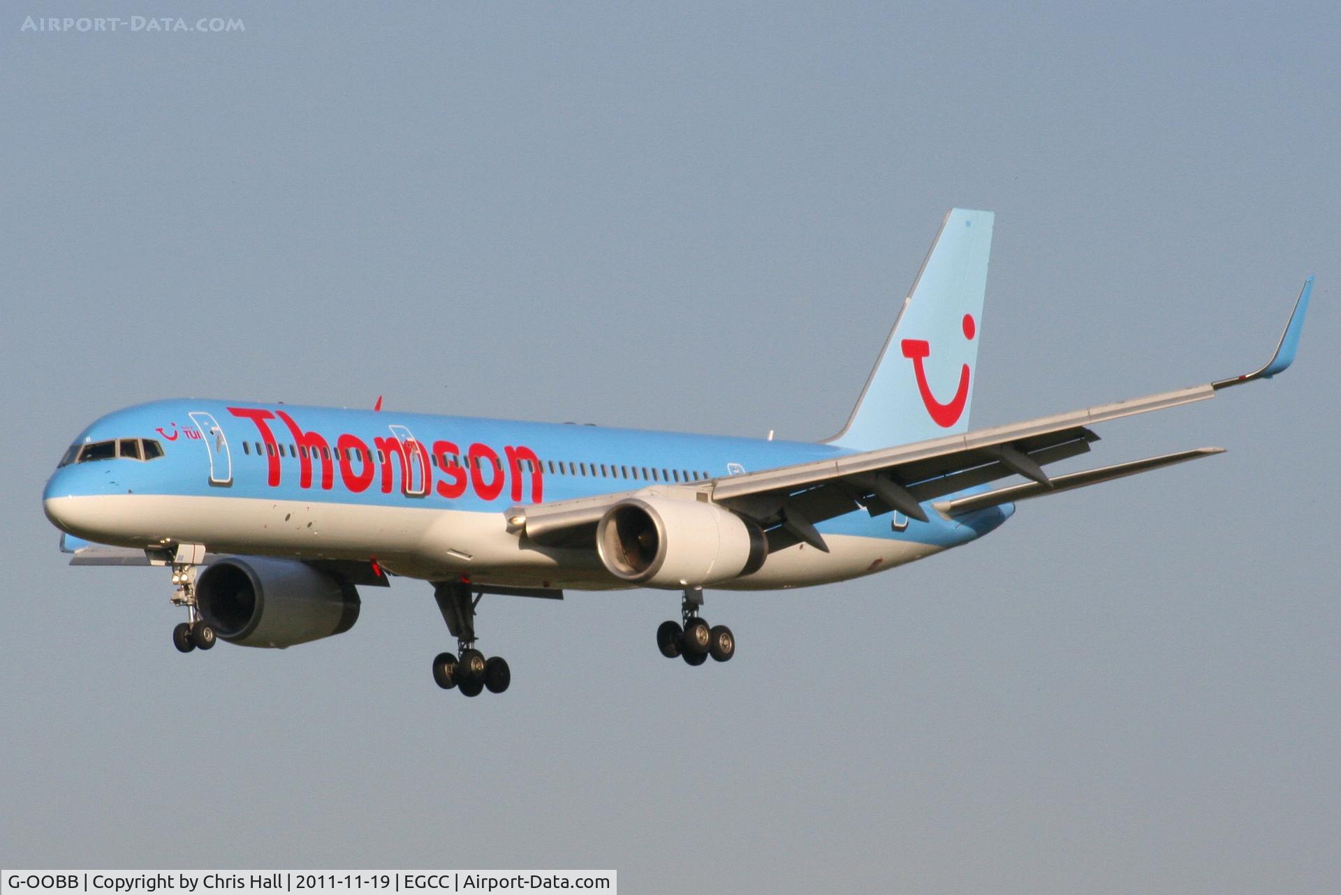 G-OOBB, 2000 Boeing 757-26N C/N 32447, G-OOBB arriving back at Manchester after being repainted into Thomson colours at Norwich