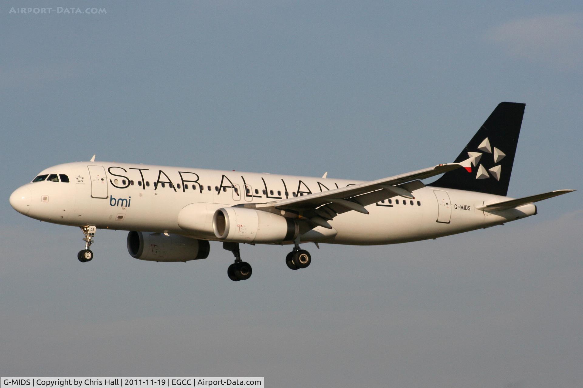 G-MIDS, 2001 Airbus A320-232 C/N 1424, BMI - British Midland in Star Alliance scheme