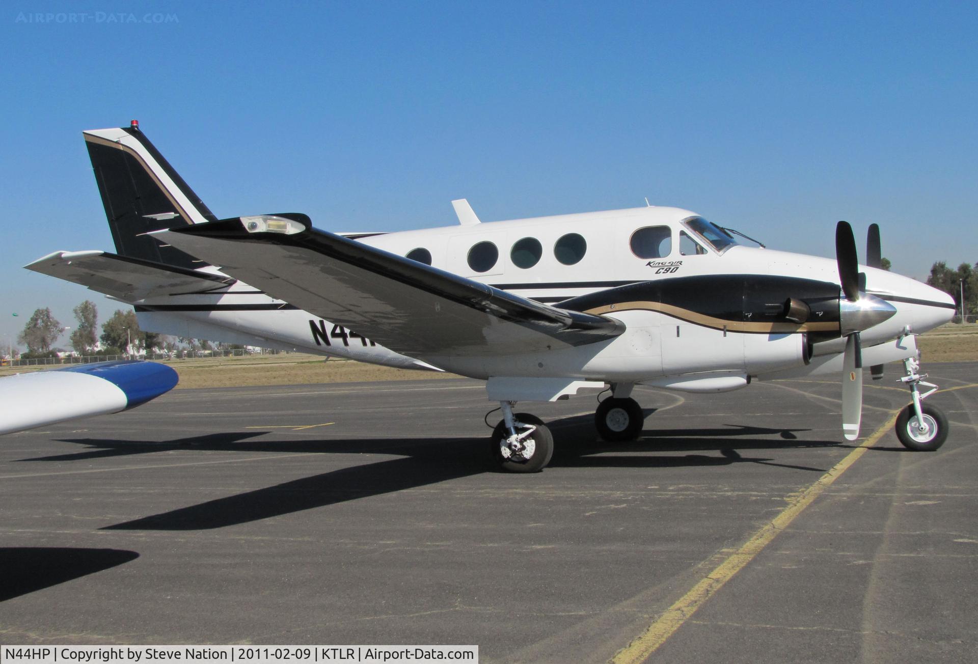 N44HP, 1976 Beech C90 King Air C/N LJ-702, 1976 Beech C90 at Tulare, CA for International Ag Exposition