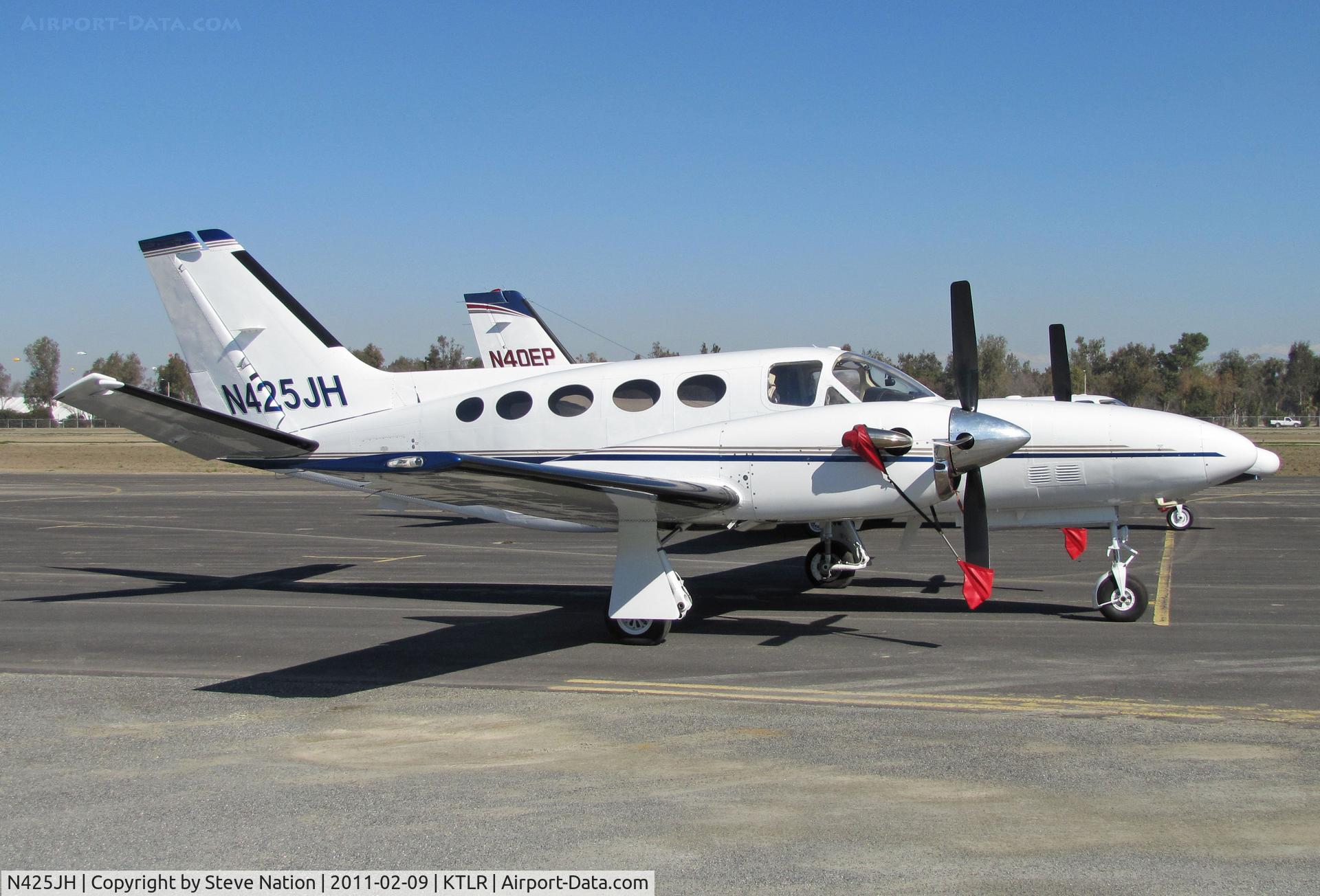N425JH, 1981 Cessna 425 C/N 425-0124, Conquest 425JH LLC (Burlington, WA) 1981 Cessna 425 Conquest @ Tulare, CA for International Ag Expo